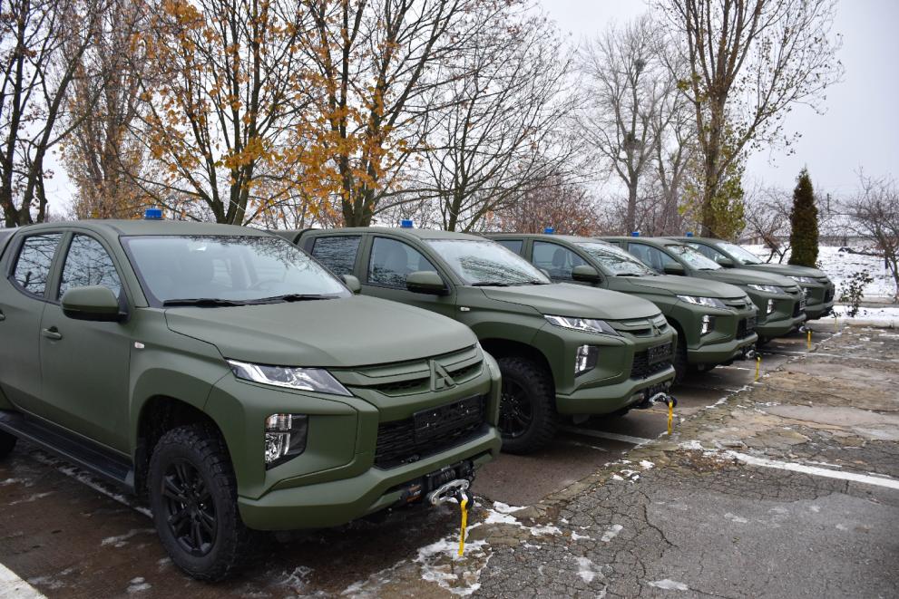 EPF equipment for the Armed Forces of the Republic of Moldova - pick-up trucks
